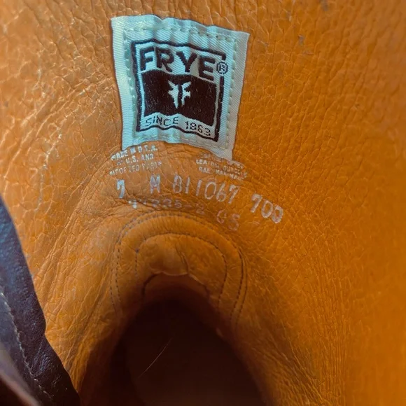 Frye Campus Shorties in Chestnut EUC - Picture 13 of 15